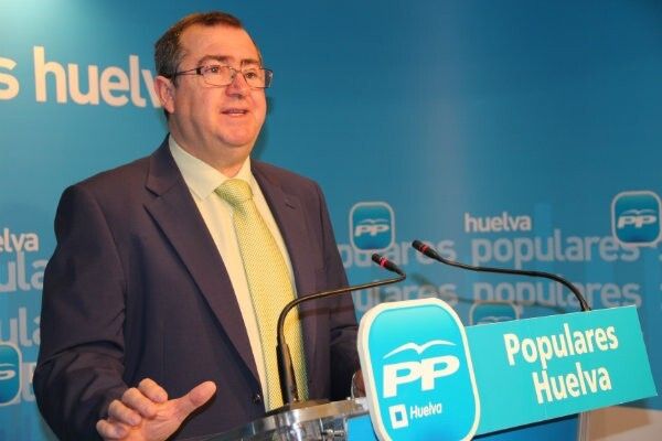 El PP exige a la consejera de Salud que explique los motivos para sancionar a 4 médicos de la Sierra