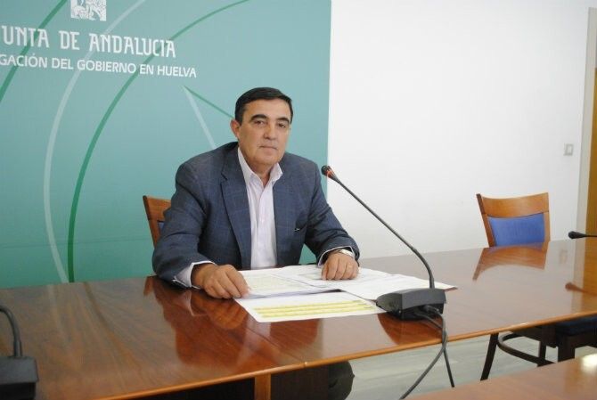 La Junta “apuesta por una educación de calidad sin reducir el número de profesores”