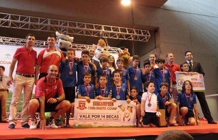 El Recre, subcampeón de la I Copa Infantil COVAP