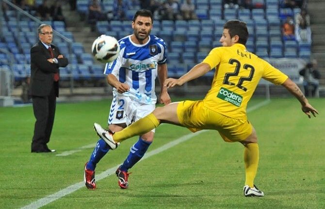El club anuncia la renovación de Córcoles por dos temporadas