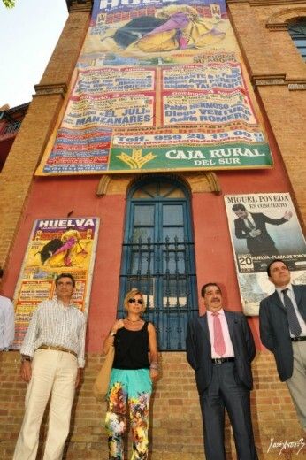 La Merced ya luce su cartel gigante de las Colombinas 2013