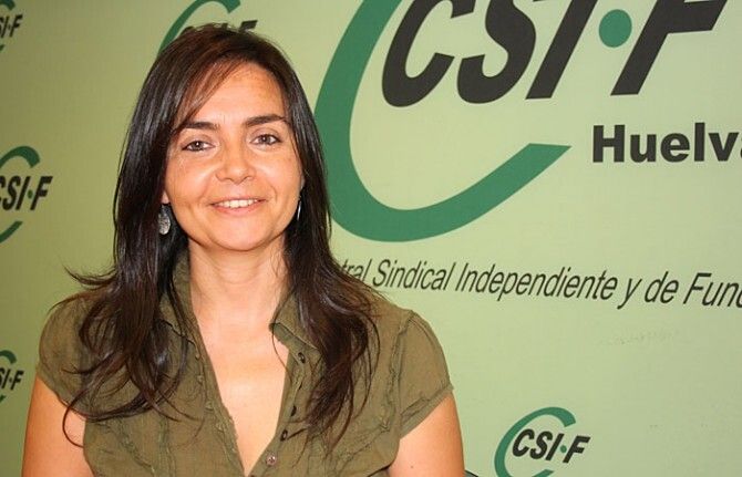 María de los Llanos: 'La privatización de Correos implicaría un futuro difícil para trabajadores y usuarios'