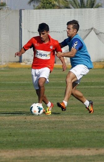 Justas y entretenidas tablas entre el Recre y su filial (1-1)