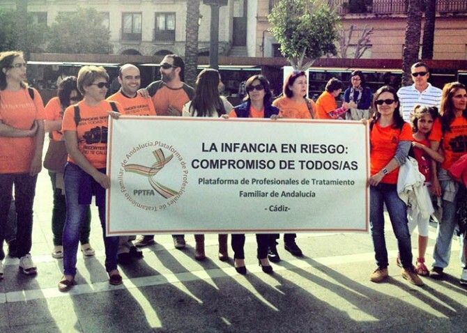 La plataforma de Profesionales de Tratamiento Familiar atendió a casi 400 familias en el último año