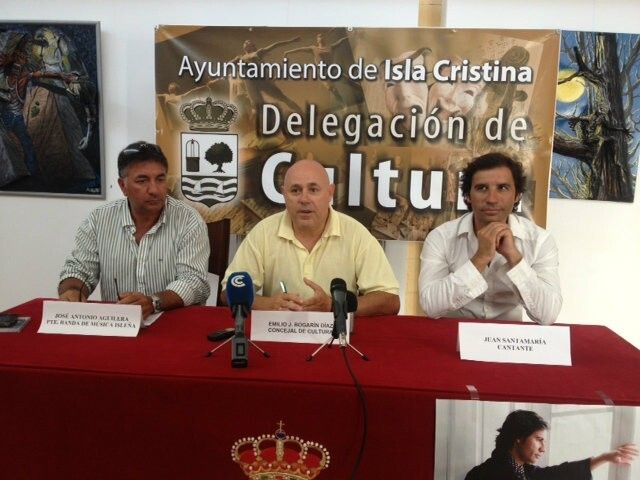 La banda de música de Isla Cristina rinde homenaje este viernes a Carlos Cano