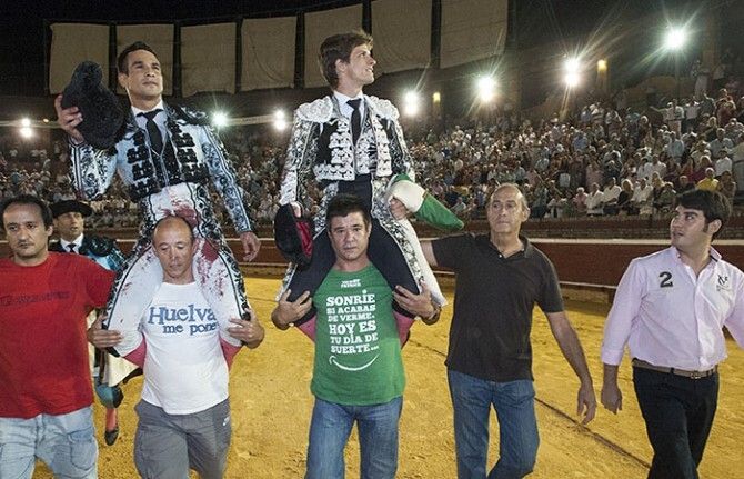 Puerta grande para El Juli y Manzanares en un descafeinado mano a mano