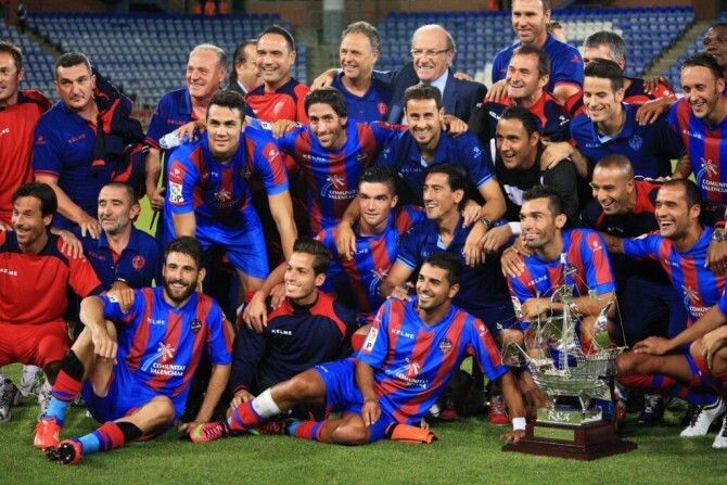El Levante conquista la carabela de plata (2-0)