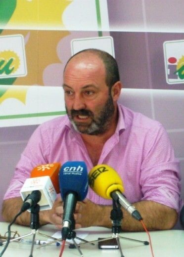 Pedro Jiménez cree que tras el pacto en la Junta 'se ve a IU no como una fuerza de lucha, sino de gobierno'