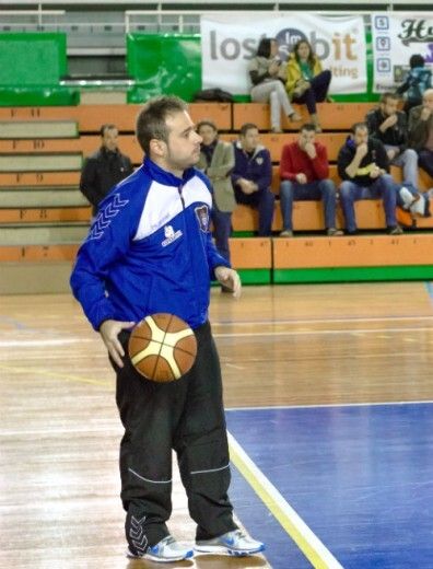 Carlos Vallés seguirá al frente de la preparación física del CB Conquero