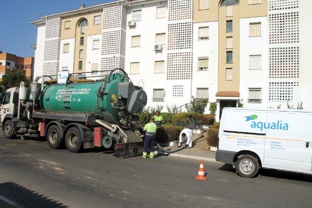 Aqualia inicia los trabajos de limpieza de alcantarillado en San Juan