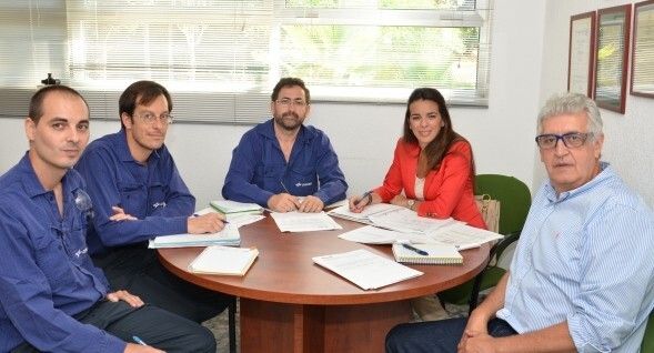 Cepsa Refinería ‘La Rábida’ renueva la acreditación de calidad de su laboratorio