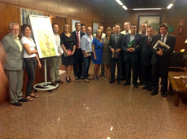 Un cartel de la artista Susana Pérez anuncia el Otoño Cultural Iberoamericano 2013