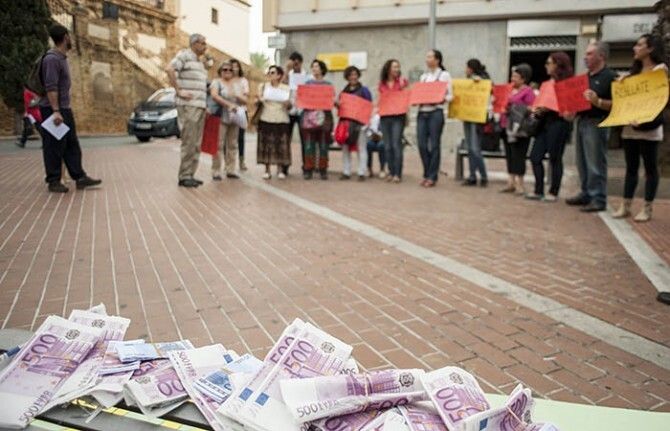El runrún: Manifestación con euros chinos