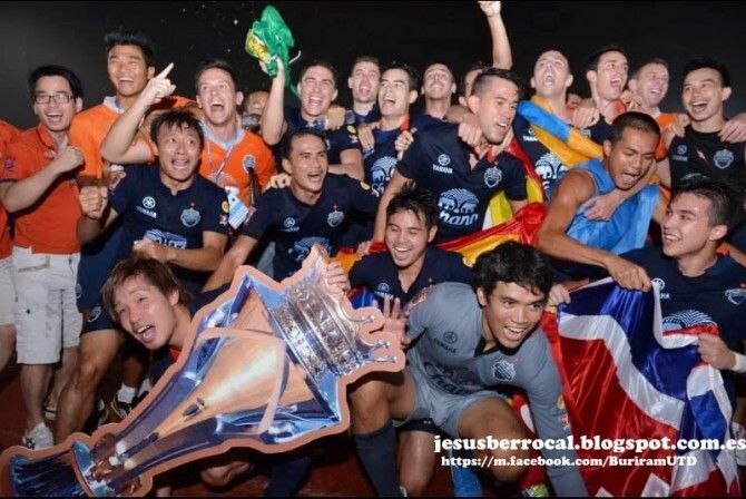 Berrocal gana la liga tailandesa y Zambrano vuelve a los terrenos de juego