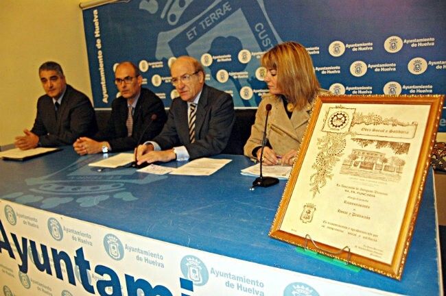 La Asociación de Antiguos Alumnos Safa Funcadia concede los reconocimientos 'Padre Laraña'