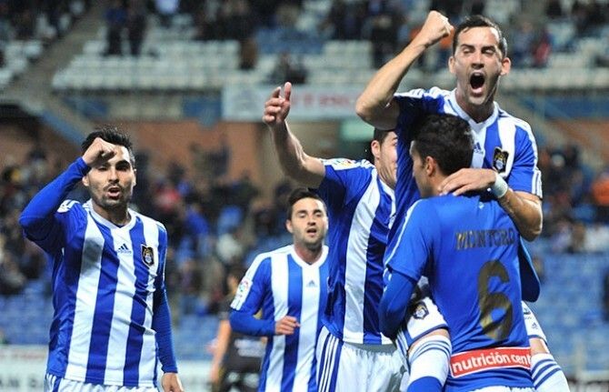 Linares iguala a Arana como pichichi albiazul