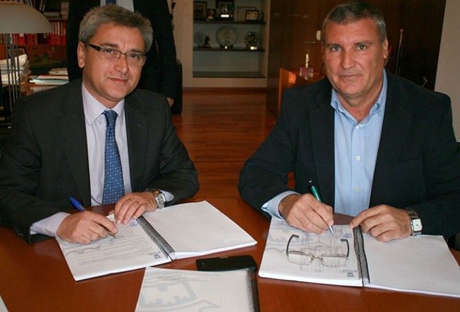 El Ayuntamiento de Cartaya y Aqualia firman el contrato de adjudicación del agua