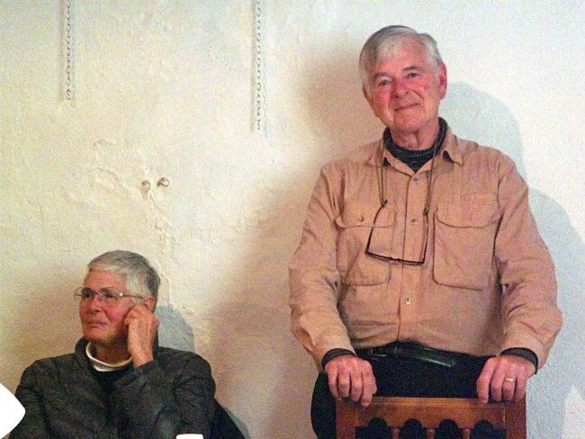 Los 'americanos' regresan a Linares de la Sierra para seguir conociendo su historia