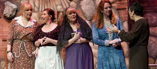 El Gran Teatro se vistió de Gala con 'El Hotelito'
