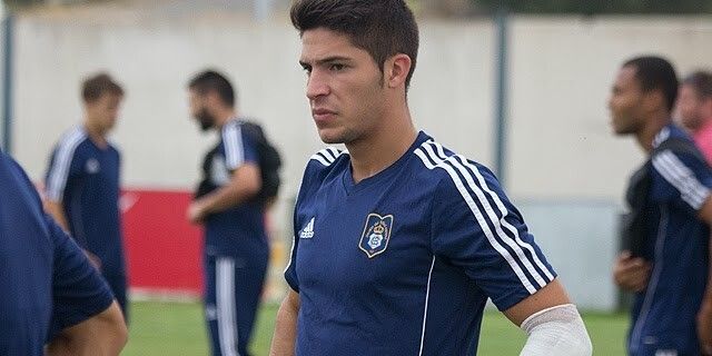 Caye Quintana debuta con un gol y Álvaro Vega con un empate