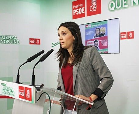 El PSOE presenta una campaña informativa contra 'el robo a traición' del Gobierno a la sanidad de los jóvenes