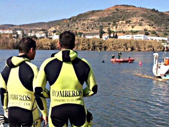 La Inspección insta al Consorcio de Bomberos a garantizar la seguridad en los rescates subacuáticos