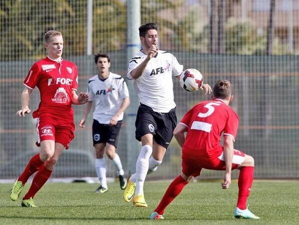 Aranda y Lulú empatan sin goles con el equipo AFE ante el FC Biel-Bienne