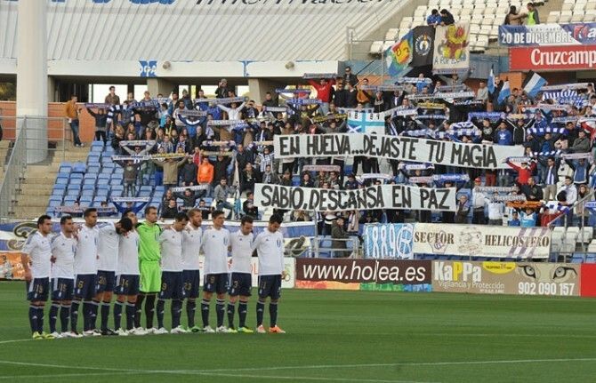 La afición del Decano no se olvidó de 'El Sabio de Hortaleza'
