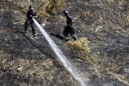 Incendio en las laderas del Conquero