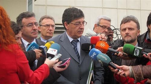Valderas defiende que la Junta 'cumple' con el Blanca Paloma y espera que no haya 'problemas' para renovar