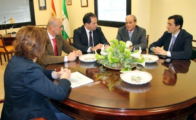 La FOE muestra su apoyo al Centro de Excelencia Empresarial de San Juan del Puerto