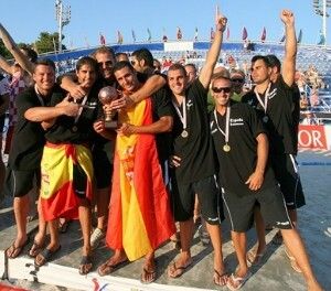 Histórico bronce de Sergio Cruzado con España