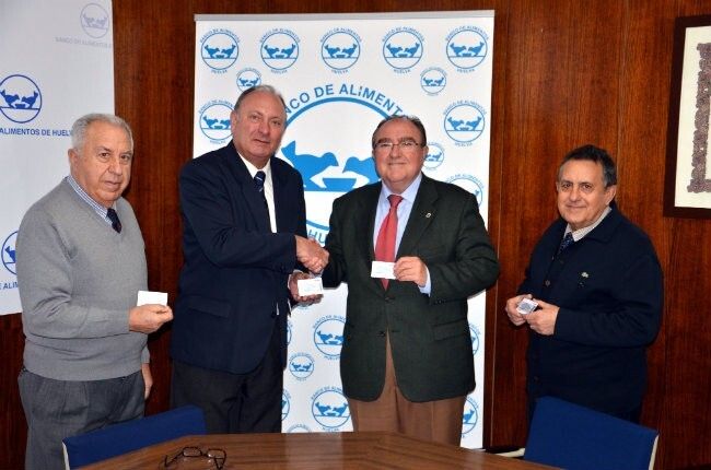 Cepsa hace una donación de cheques gasolina al Banco de Alimentos