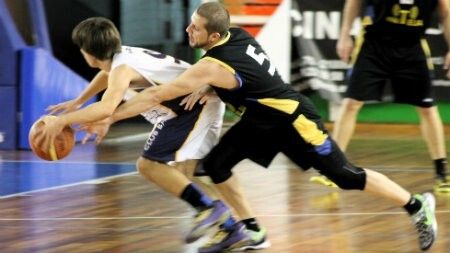 Solvente triunfo del Por Huelva (88-75)