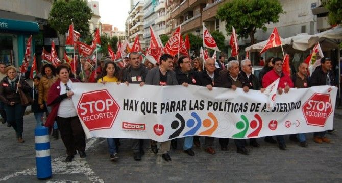 Huelva protesta contra los recortes y las políticas de austeridad