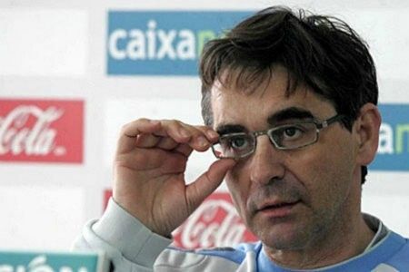 Fernando Vázquez: 'Si ganamos al Recre sería uno menos para pelear con nosotros por el ascenso'