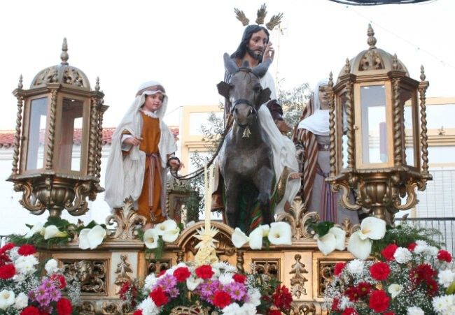 La Borriquita abre el Domingo de Ramos los actos procesionales de la Semana Santa de Cartaya