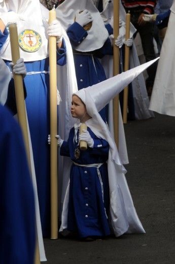 Huelva consuela a su Cristo lanceado