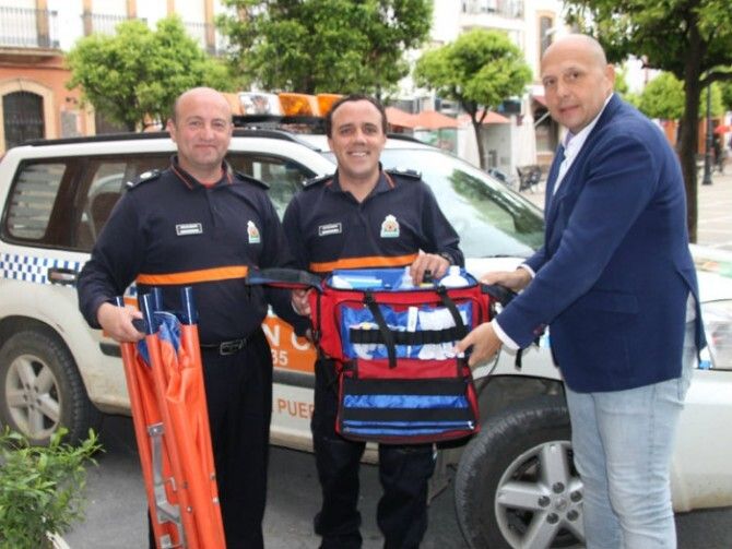 El Ayuntamiento de San Juan dota de nuevo material al grupo de Protección Civil