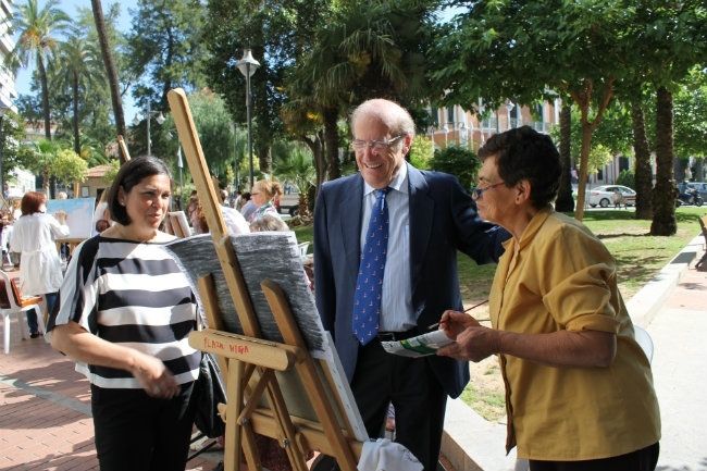 La plaza del Punto acoge el segundo certamen de pintura rápida