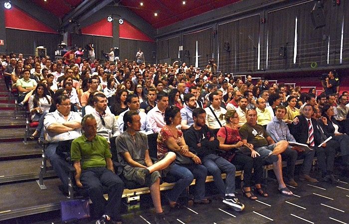 Más de 200 personas participan en el Puerto de Huelva en una jornada para trabajar en cruceros