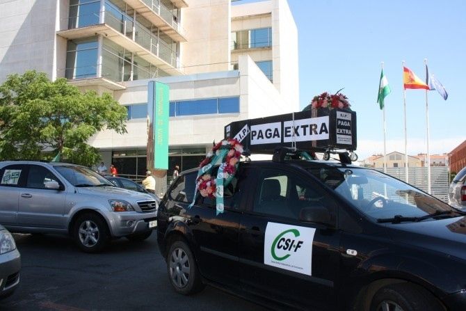CSIF se moviliza contra el recorte de la paga extra de verano
