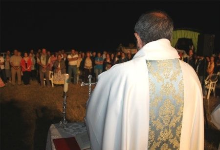 La misa en La Matilla congregó a los rocieros de San Juan