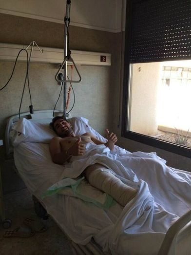 Chechu, operado con éxito de su lesión en la rodilla