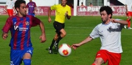 El Alzira, último peldaño para el retorno del San Roque a la Segunda B