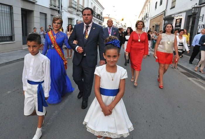 San Juan corona su belleza y poetiza la fe como ofrenda al santo patrón