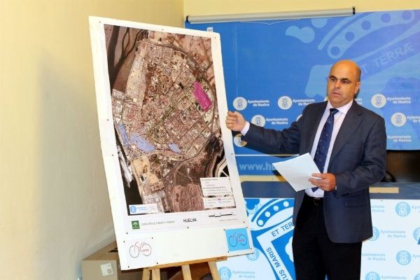 El Ayuntamiento aprobará un convenio marco con la Junta para ampliar el carril bici en 38,2 kilómetros