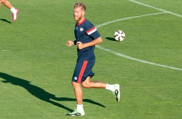 Morcillo se presenta como nuevo jugador del Rayo y se muestra 'entusiasmado' por el reto de jugar en Primera