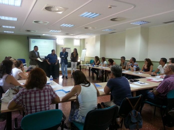 El Ayuntamiento de Huelva forma a más de 140 desempleados en la creación de pequeñas empresas
