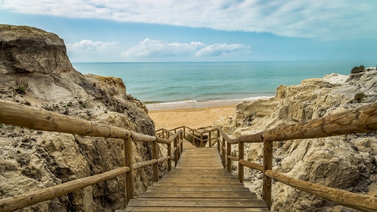 Ni Matalascañas ni Punta Umbría: la IA revela cuál es la playa más bonita de Huelva